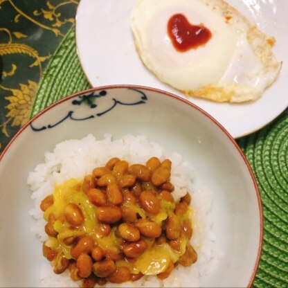 キムチがないので玉ねぎで◟꒰⌳̈ ꒱ˀ̣目玉焼きに❥︎❥︎ハートをAnoaちゃんにプレゼント です\(˃͈ᴗ ˂͈ ｡) ﾉ*♬